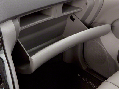 2011 Kia Sedona LX