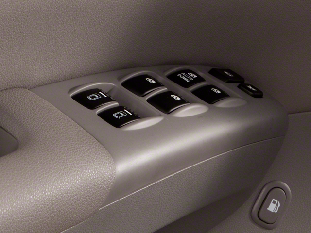 2011 Kia Sedona LX