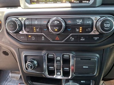 2022 Jeep Gladiator Overland