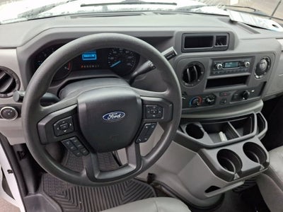 2023 Ford E-450SD Base DRW