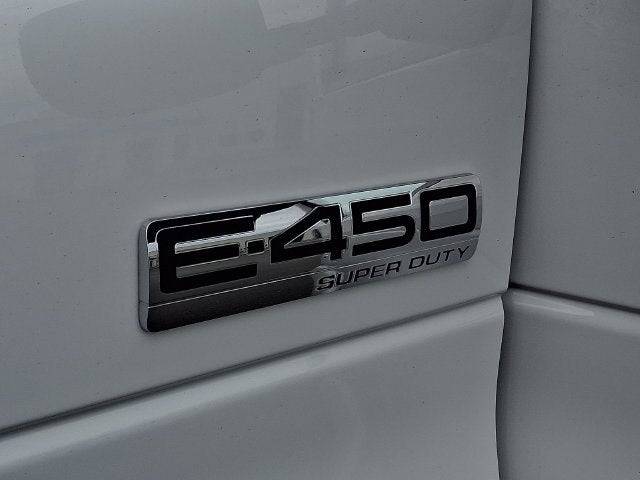 2023 Ford E-450SD Base DRW