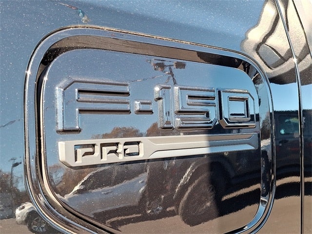 2023 Ford F-150 Lightning Pro