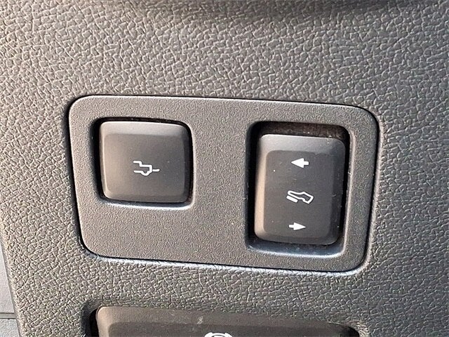 2022 Ford F-350SD Lariat