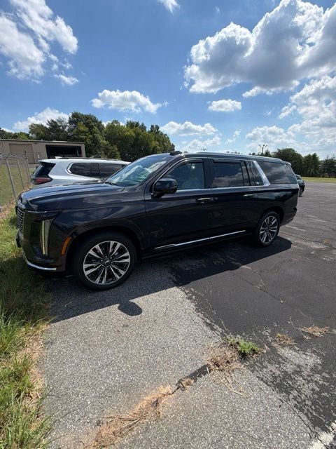 2025 Cadillac Escalade ESV Premium