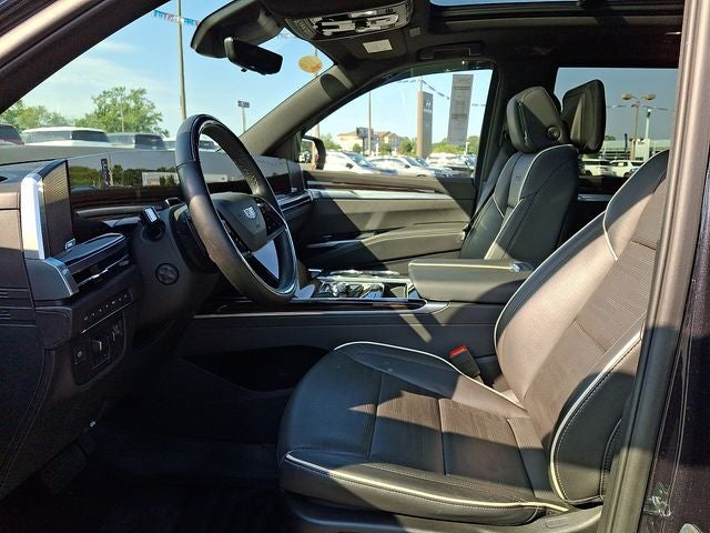 2025 Cadillac Escalade ESV Premium