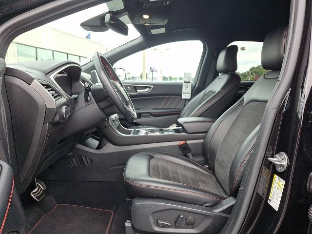 2021 Ford Edge ST Line