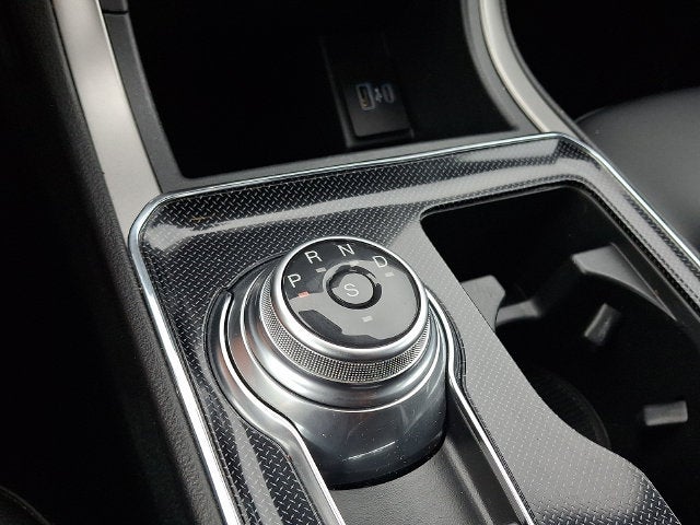 2021 Ford Edge ST Line