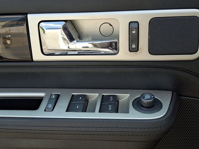 2010 Lincoln MKX Base