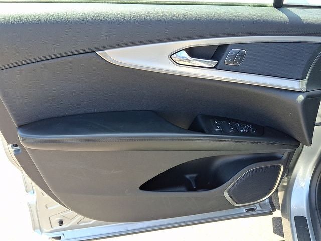 2020 Lincoln Nautilus Standard