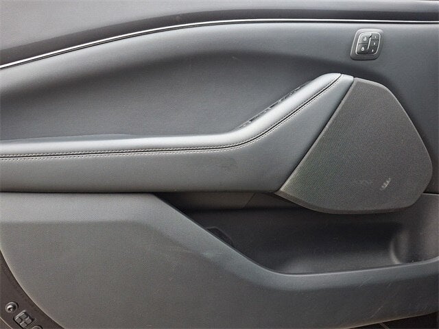 2021 Ford Mustang Mach-E California Route 1