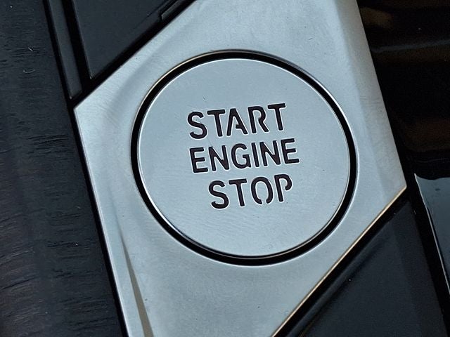 2024 BMW 3 Series 330i