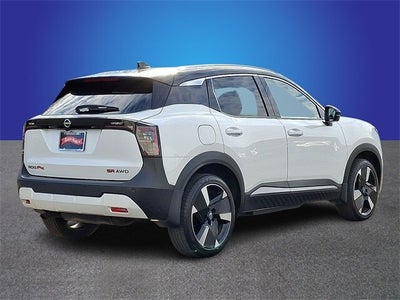 2025 Nissan Kicks SR