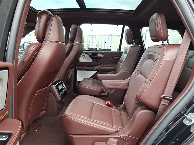 2022 Lincoln Aviator Black Label