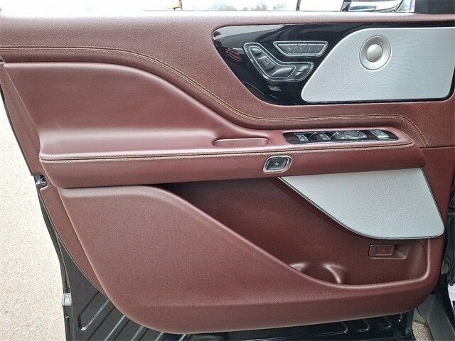 2022 Lincoln Aviator Black Label