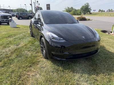 2025 Tesla Model Y Performance
