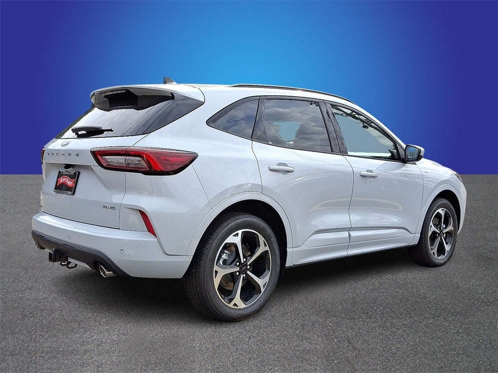 2025 Ford Escape ST-Line Elite