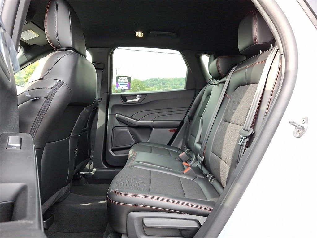 2025 Ford Escape ST-Line Elite