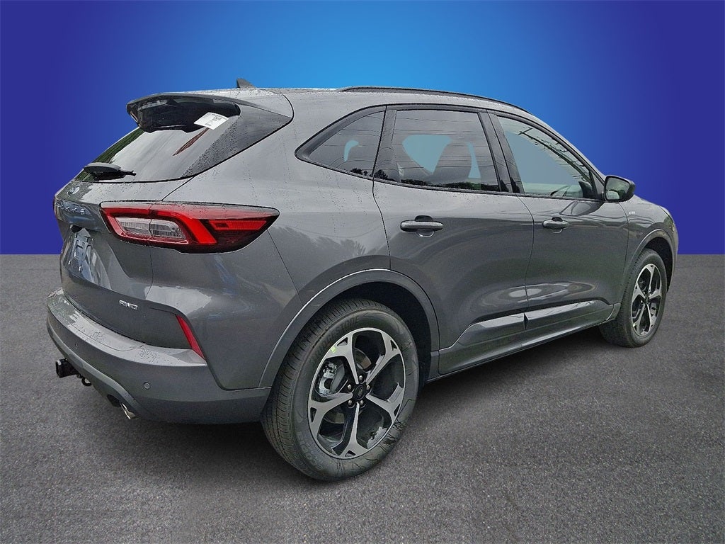 2025 Ford Escape ST-Line Elite