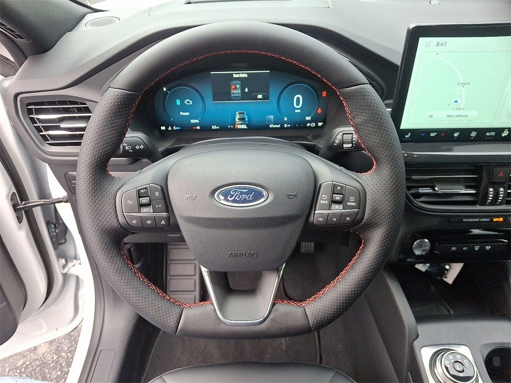 2025 Ford Escape Hybrid ST-Line Elite