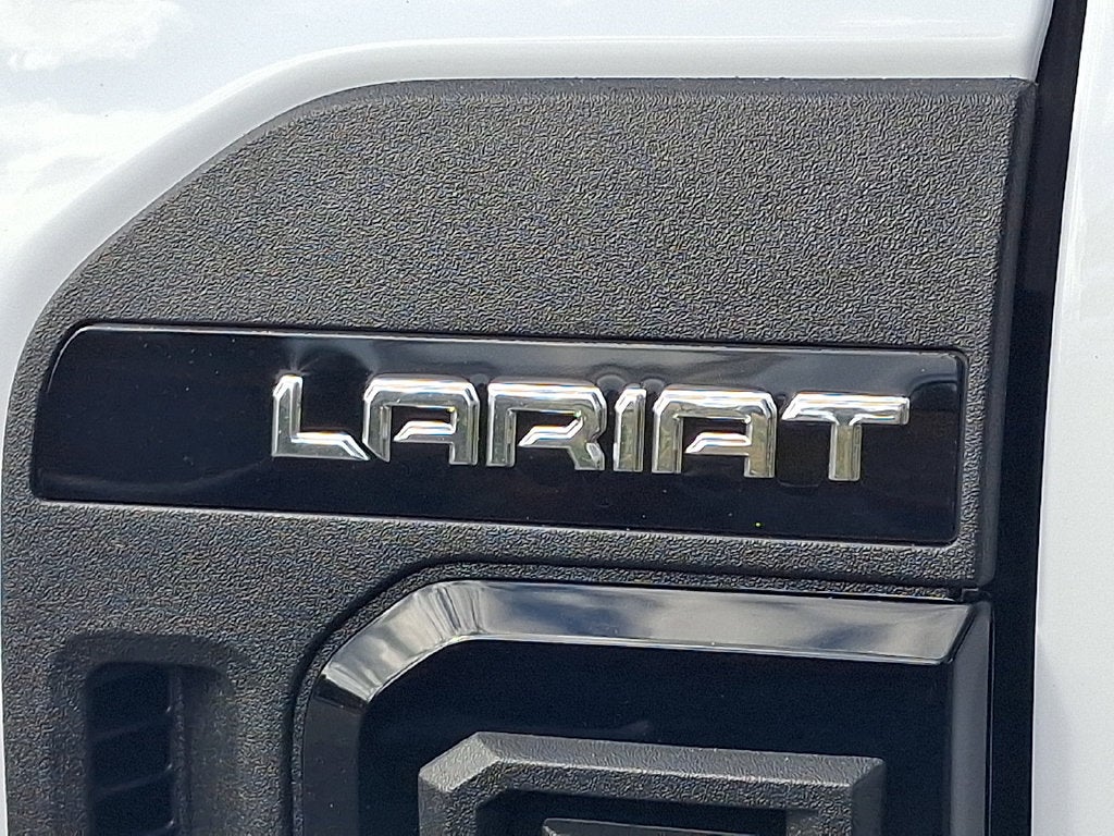 2027 Ford F-250SD Lariat