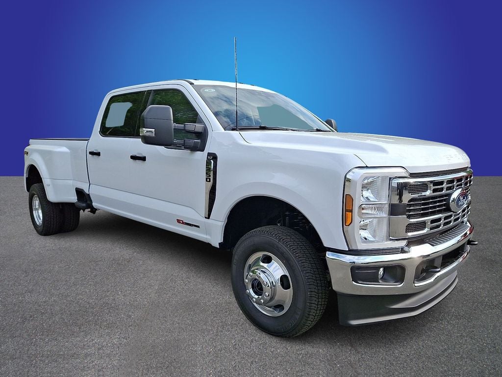 2026 Ford F-350SD XLT DRW