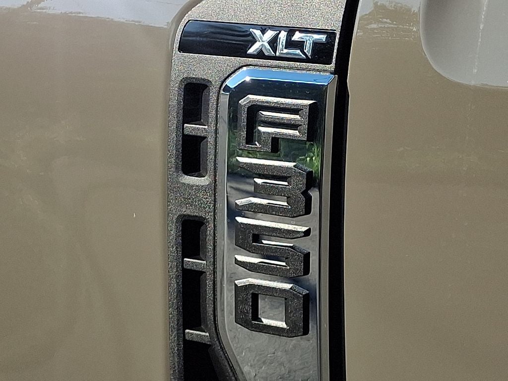 2026 Ford F-350SD XLT DRW