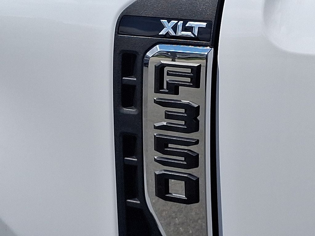 2026 Ford F-350SD XLT DRW