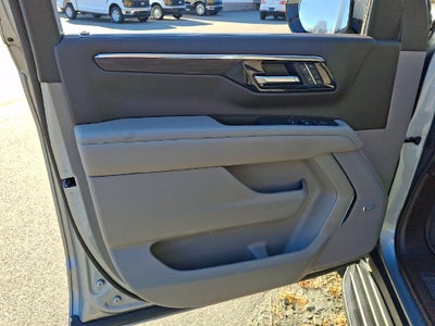 2025 Chevrolet Suburban LT