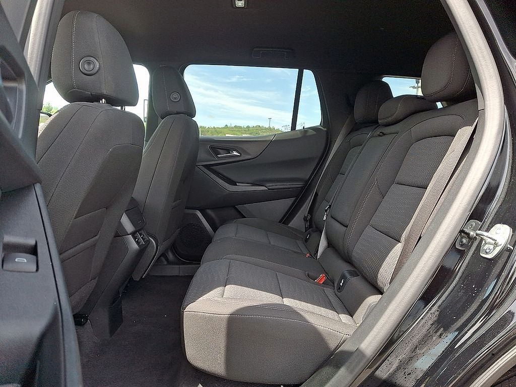2025 Chevrolet Equinox LT - Photo 10