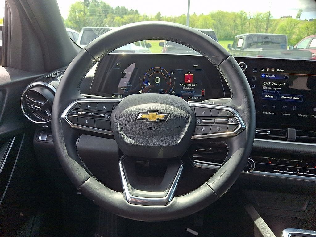 2025 Chevrolet Equinox LT - Photo 19