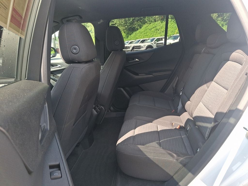 2025 Chevrolet Equinox LT - Photo 10