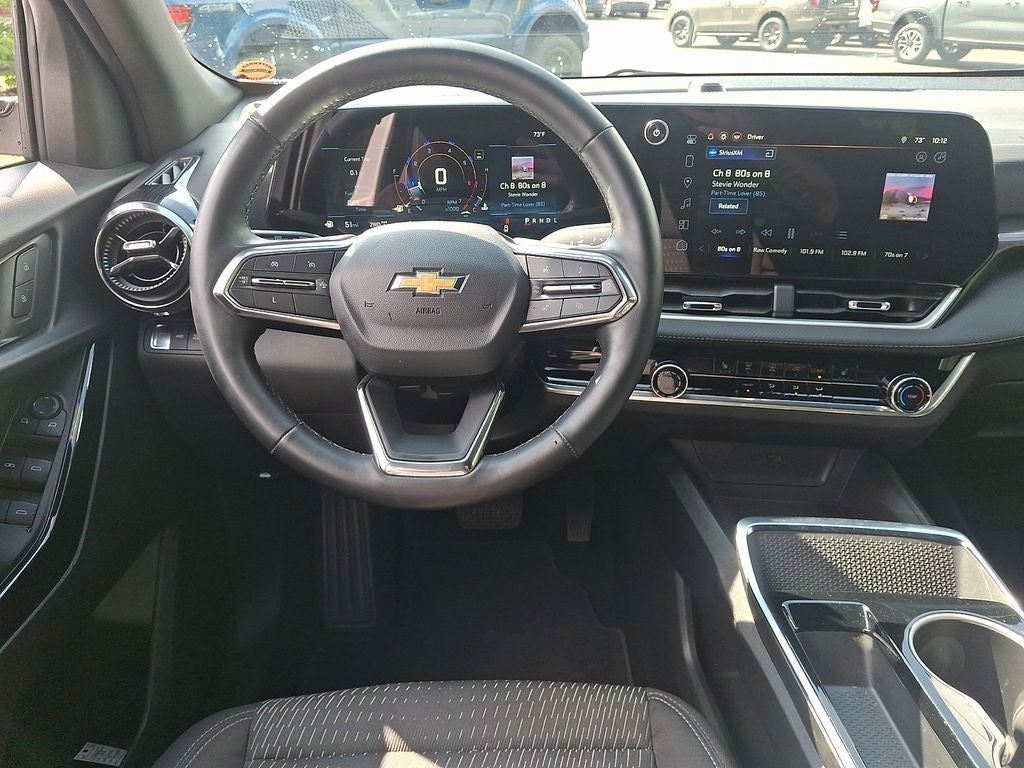 2025 Chevrolet Equinox LT - Photo 11