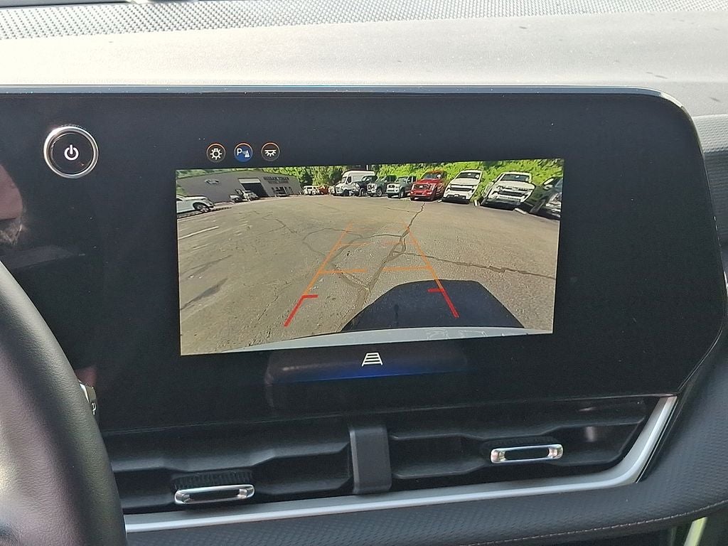 2025 Chevrolet Equinox LT - Photo 18