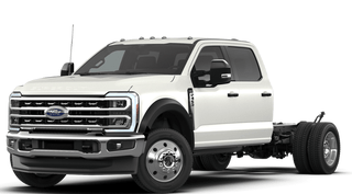 2026 Ford Chassis Cab F-450® LARIAT®