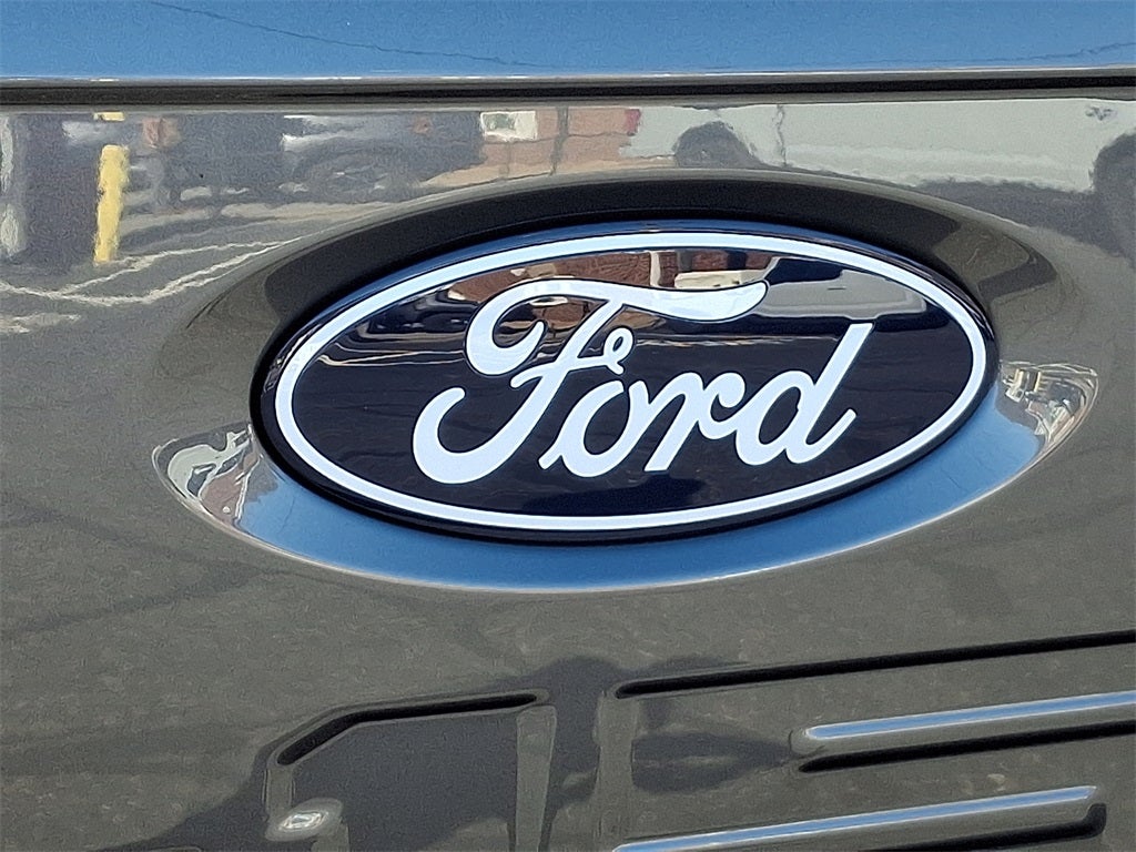 2025 Ford F-150 Lightning Flash™