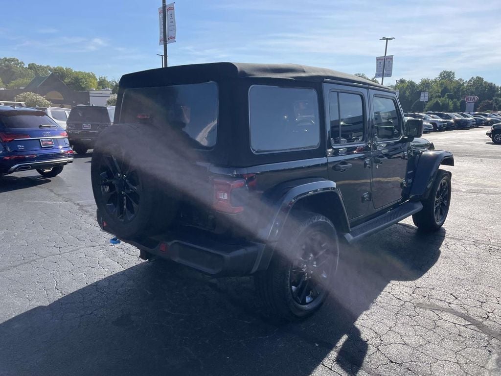 2022 Jeep Wrangler Unlimited Sahara 4x4
