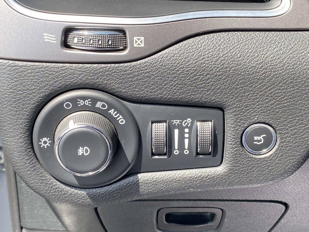 2022 Jeep Cherokee Latitude Lux FWD