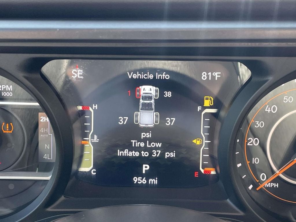 2025 Jeep Gladiator Mojave X