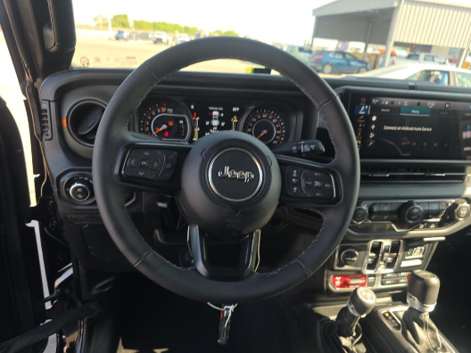 2025 Jeep Gladiator Mojave X