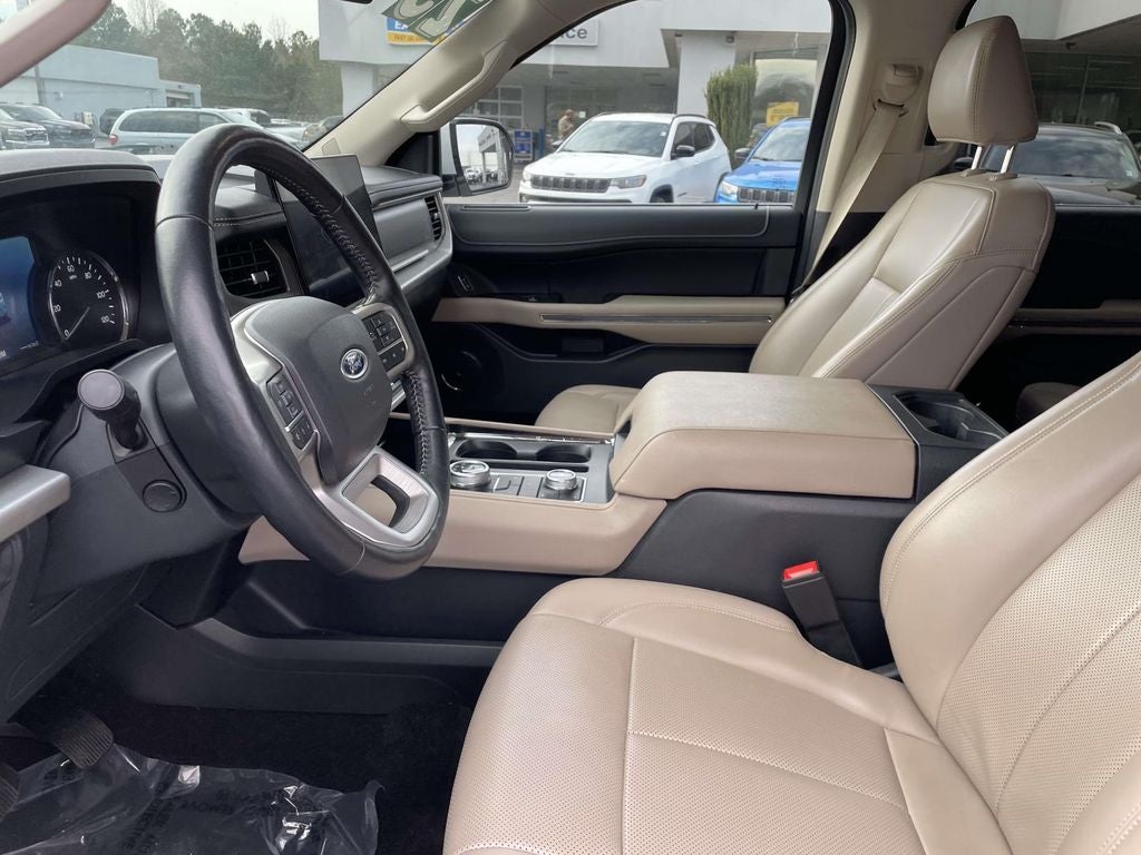 2023 Ford Expedition Max XLT MAX