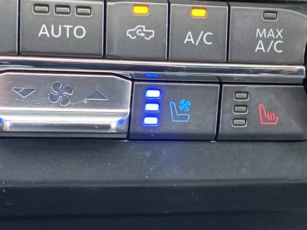 2022 Ford F-450SD Platinum