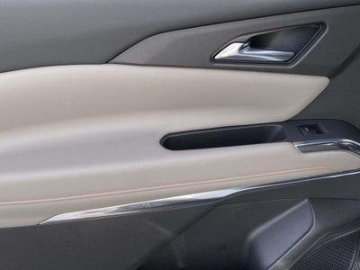 2025 Chevrolet Traverse FWD LT