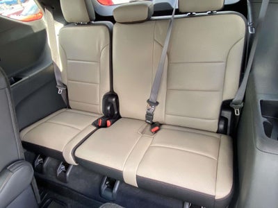 2025 Chevrolet Traverse FWD LT