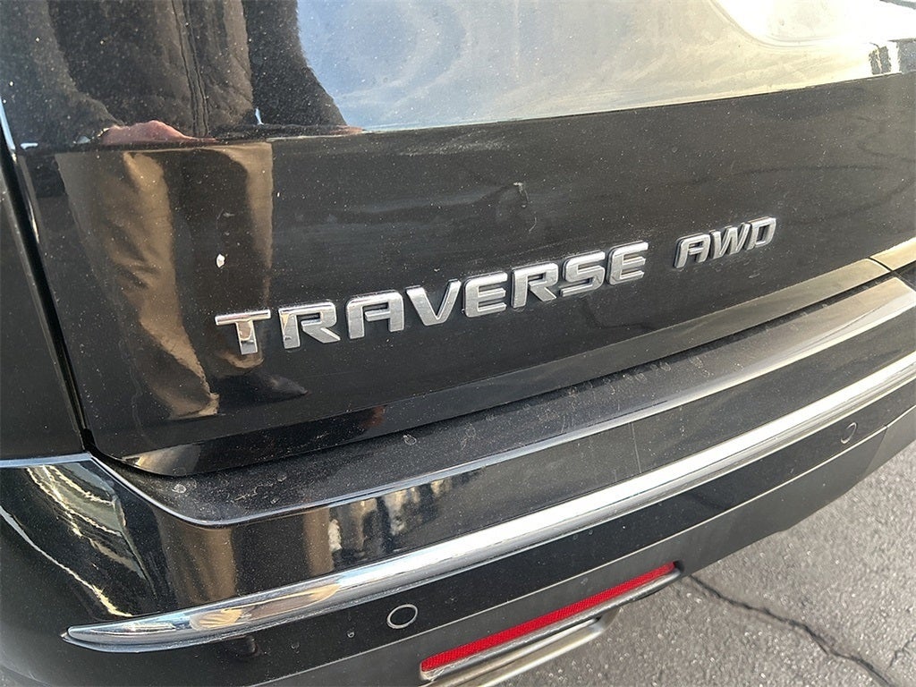 2023 Chevrolet Traverse AWD High Country