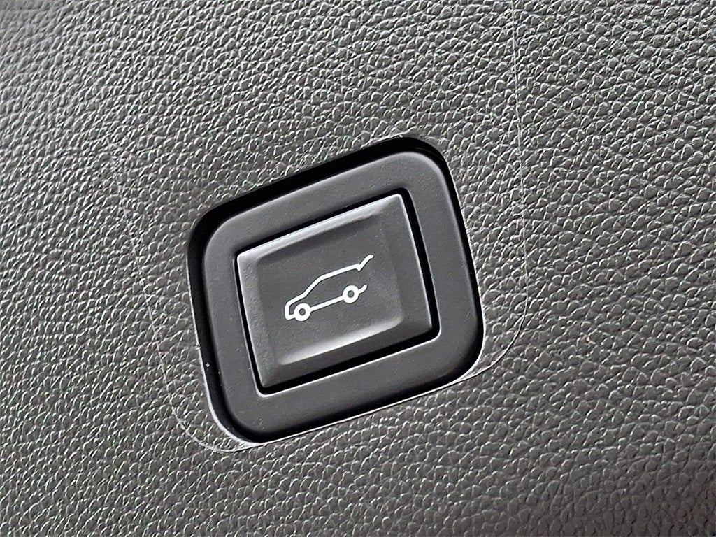 2023 Chevrolet Traverse AWD High Country