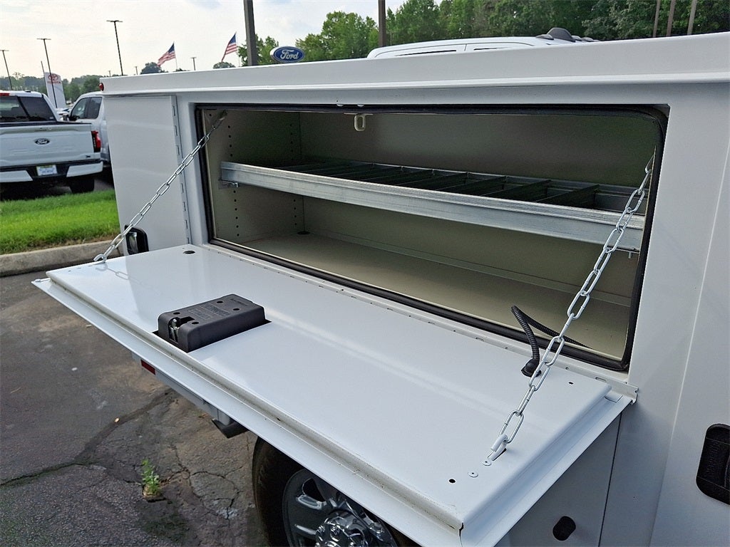 2024 RAM 2500 Tradesman Crew Cab 4x4 8' Box