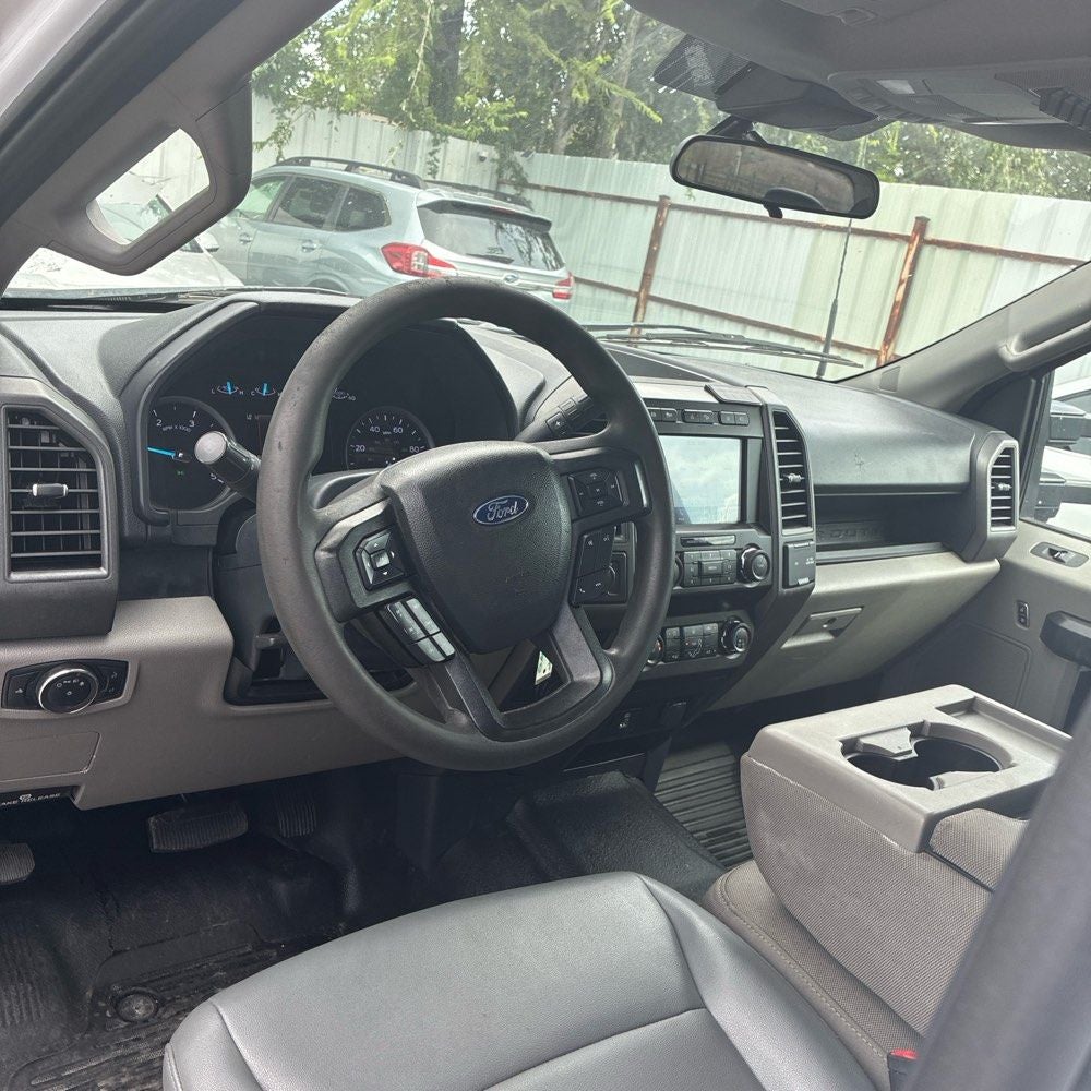 2022 Ford F-350SD XL Dually