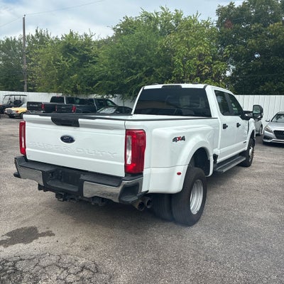 2022 Ford F-350SD XL Dually