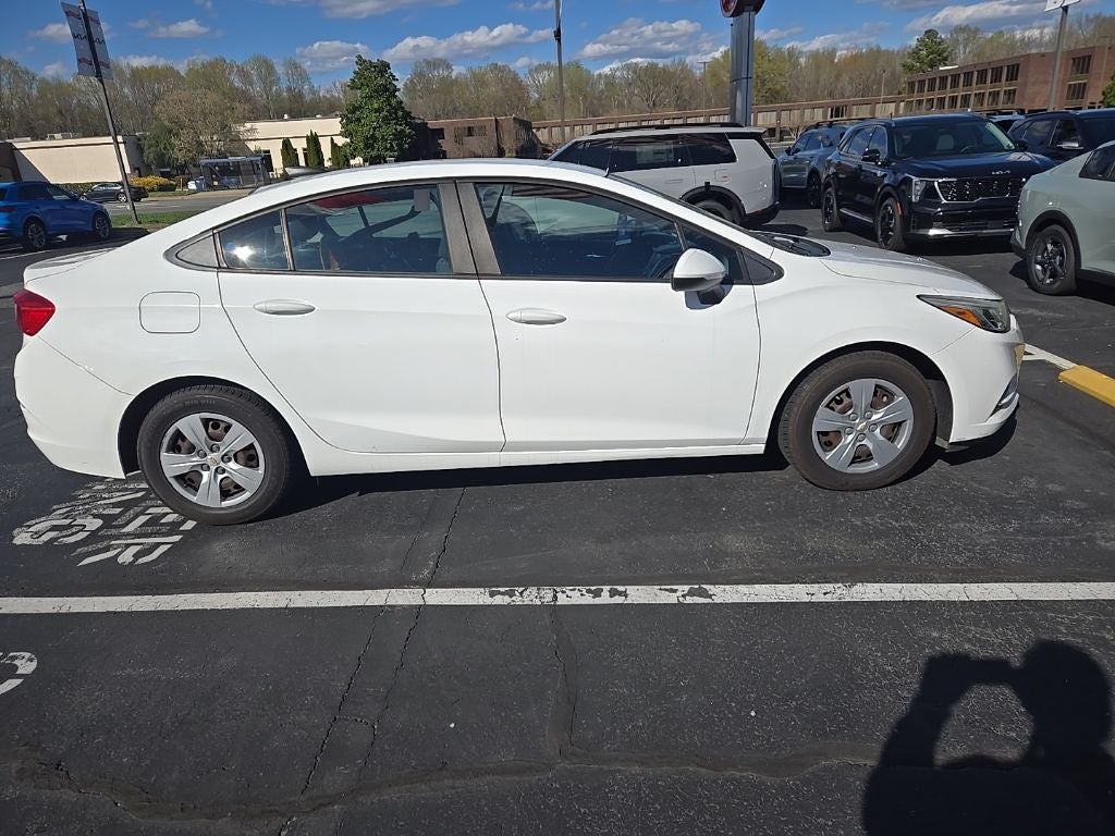 2017 Chevrolet Cruze LS