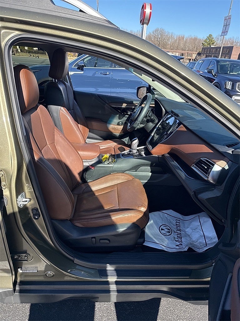 2022 Subaru Outback Touring XT